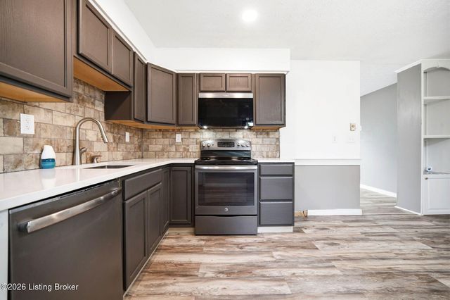 4513 Timothy Way, Crestwood, KY 40014