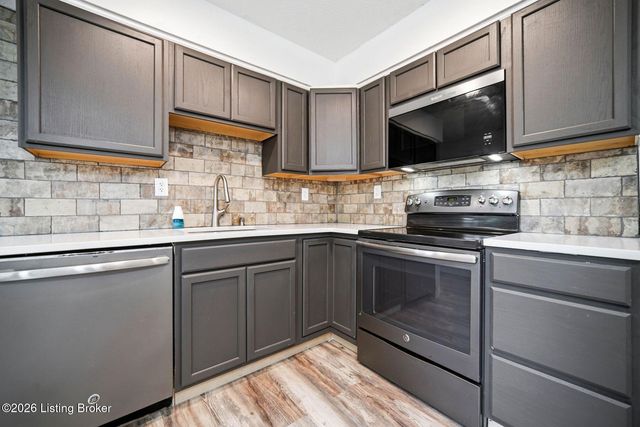 4513 Timothy Way, Crestwood, KY 40014