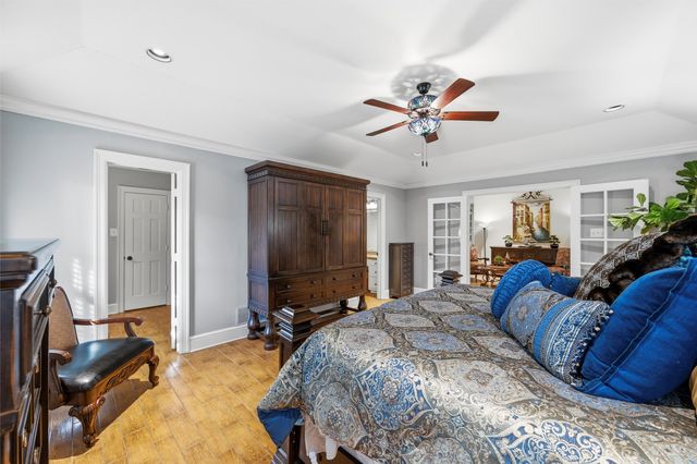 2000 Lakehill Court, Arlington, TX 76012