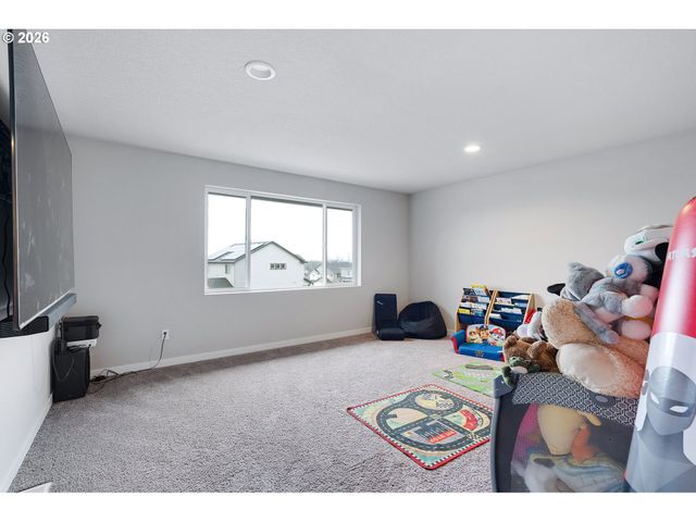 3587 Ne CLAIRE Rd, Estacada, OR 97023