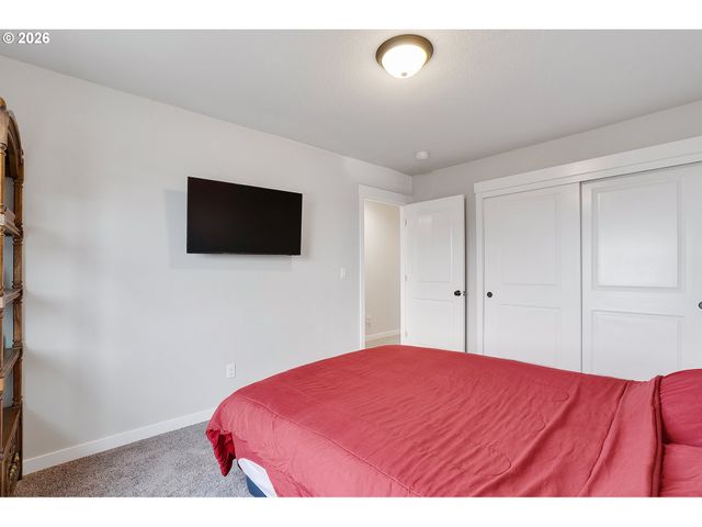 3587 Ne CLAIRE Rd, Estacada, OR 97023