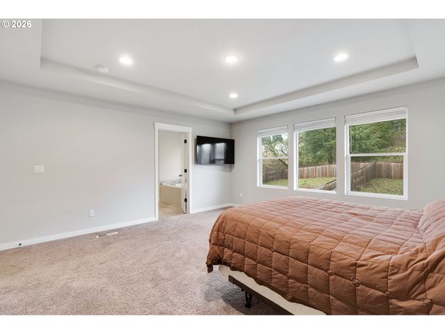 3587 Ne CLAIRE Rd, Estacada, OR 97023