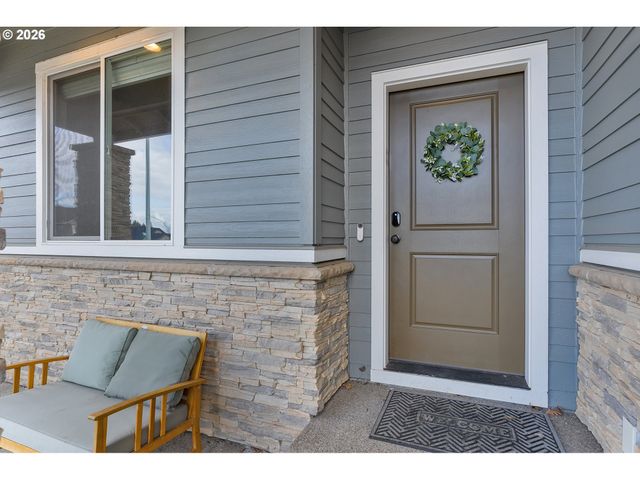 3587 Ne CLAIRE Rd, Estacada, OR 97023