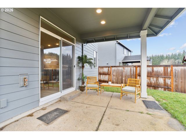 3587 Ne CLAIRE Rd, Estacada, OR 97023