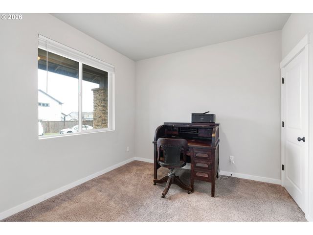 3587 Ne CLAIRE Rd, Estacada, OR 97023