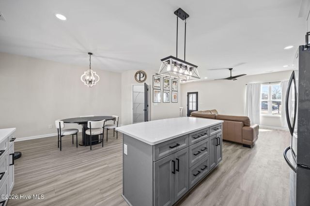 103 Adams Landing Way, Maysville, NC 28555