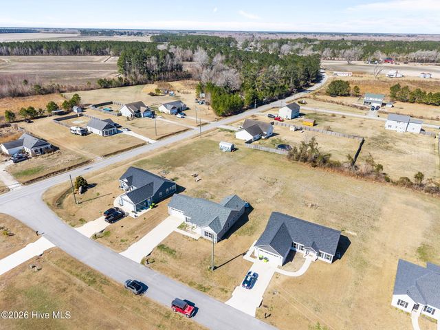 103 Adams Landing Way, Maysville, NC 28555