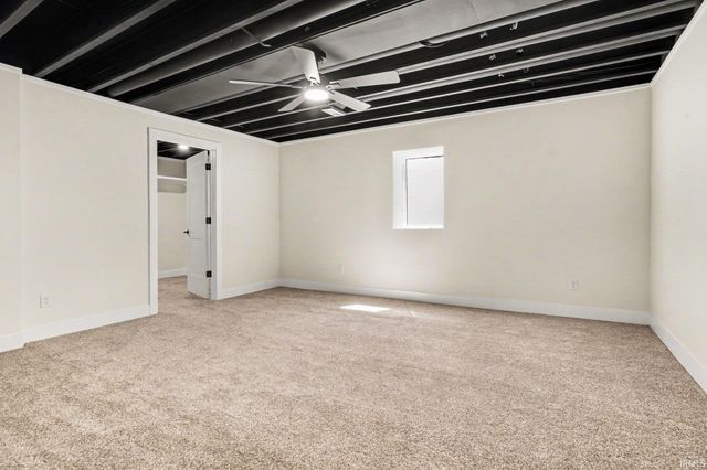 28687 Schwalm Drive, Elkhart, IN 46517