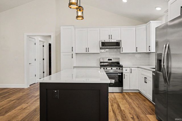 28687 Schwalm Drive, Elkhart, IN 46517