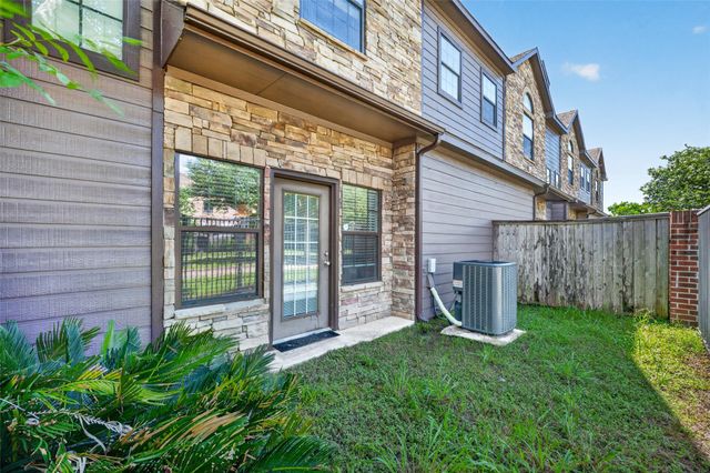 2346 Bermuda Shores Drive, Missouri City, TX 77459