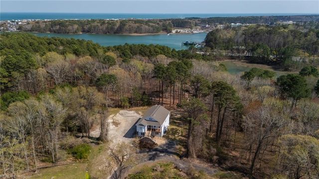 947 Owls Creek LN, Virginia Beach, VA 23451