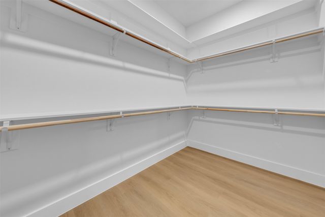 302 W west coral Way, Grand Prairie, TX 75051