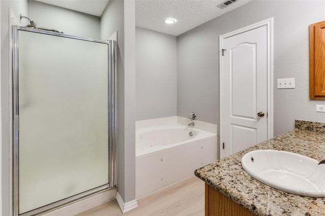 2200 Milan DR, Cedar Park, TX 78613