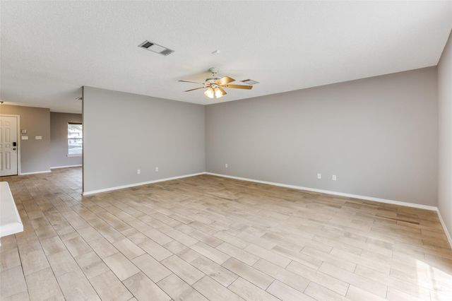 2200 Milan DR, Cedar Park, TX 78613