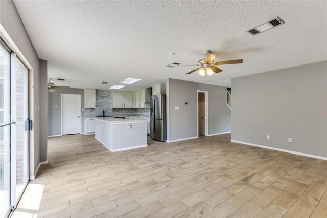 2200 Milan DR, Cedar Park, TX 78613