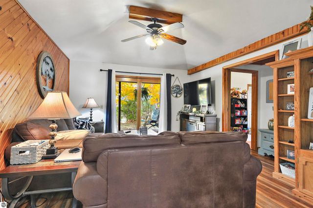 3626 90th Avenue, Evart, MI 49631