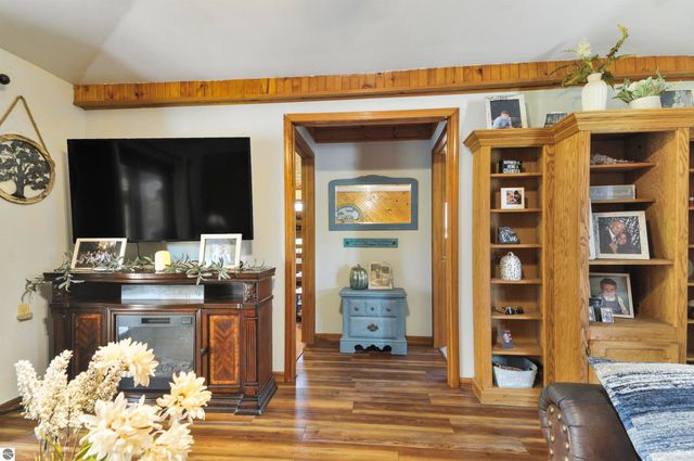 3626 90th Avenue, Evart, MI 49631