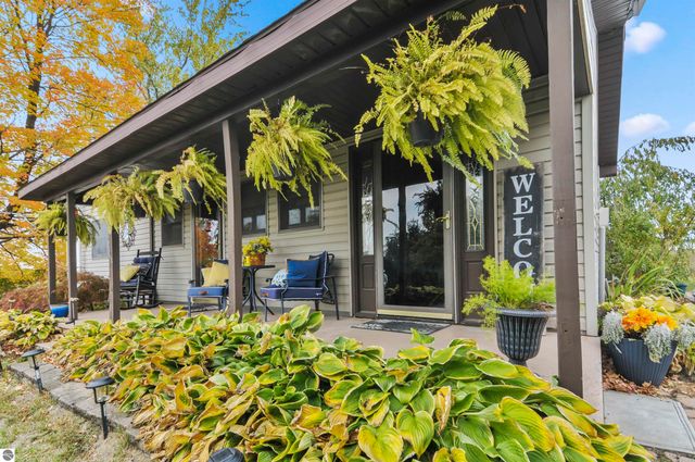 3626 90th Avenue, Evart, MI 49631