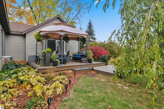 3626 90th Avenue, Evart, MI 49631