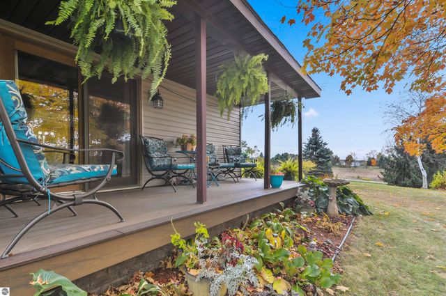 3626 90th Avenue, Evart, MI 49631