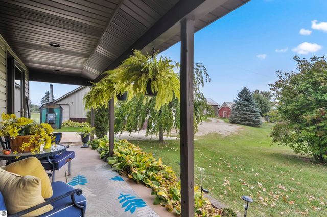 3626 90th Avenue, Evart, MI 49631