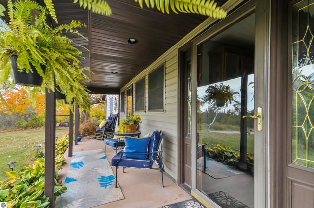 3626 90th Avenue, Evart, MI 49631