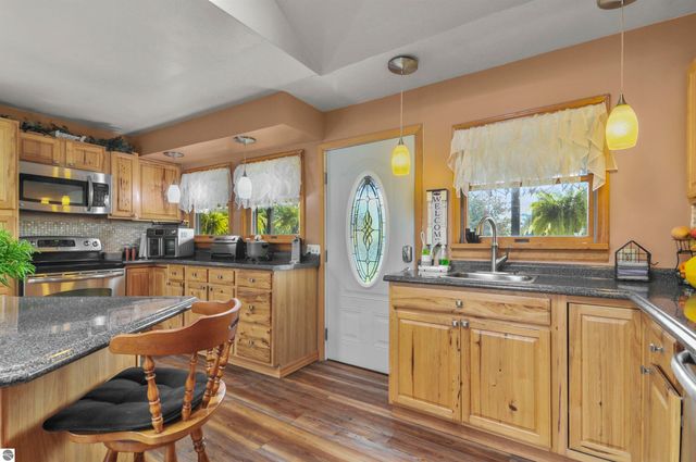 3626 90th Avenue, Evart, MI 49631