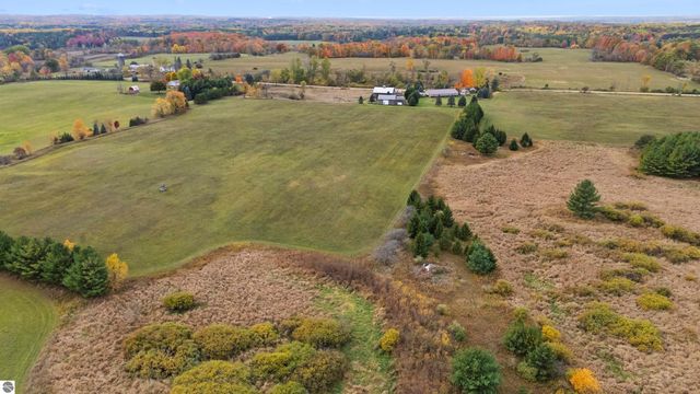 3626 90th Avenue, Evart, MI 49631