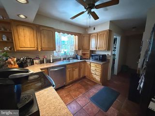 106 SHELLY LN, Woodbury, NJ 08096