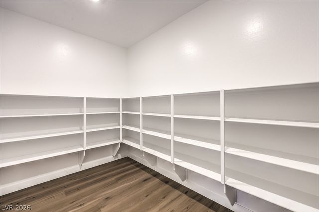 5242 Fisher Falls Court, Las Vegas, NV 89149