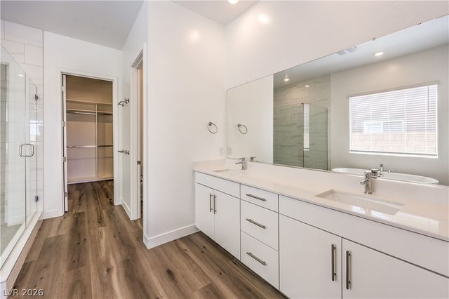 5242 Fisher Falls Court, Las Vegas, NV 89149