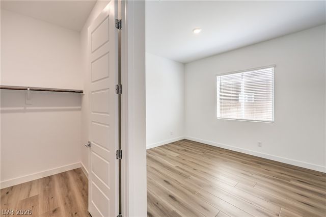 5242 Fisher Falls Court, Las Vegas, NV 89149