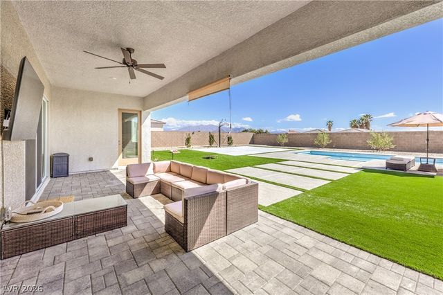 5242 Fisher Falls Court, Las Vegas, NV 89149