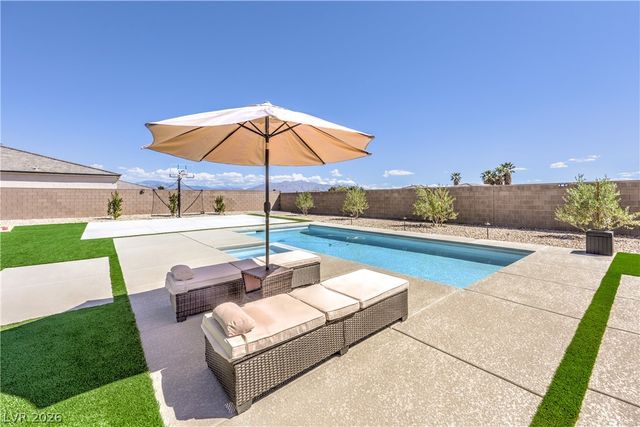 5242 Fisher Falls Court, Las Vegas, NV 89149