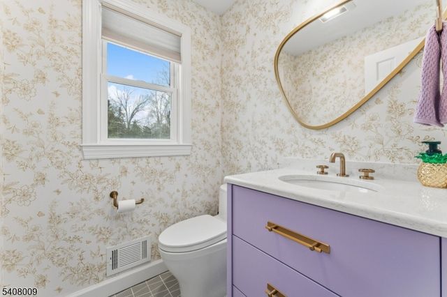 105 Stephen Way, Hillsborough Twp., NJ 08844