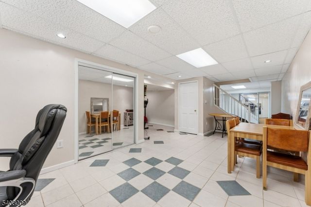 105 Stephen Way, Hillsborough Twp., NJ 08844