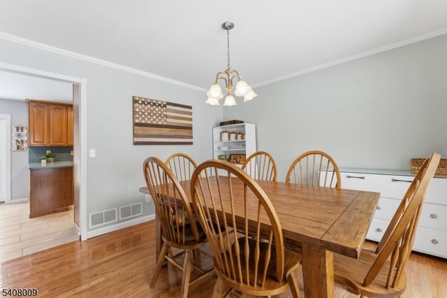 105 Stephen Way, Hillsborough Twp., NJ 08844