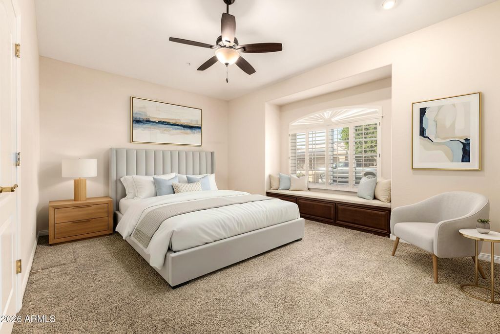 Image 4 of property listing at 8671 E ASTER Drive, Scottsdale, AZ 85260