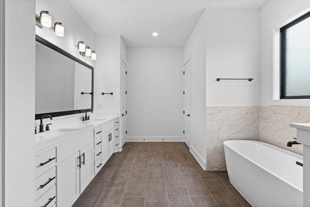 132 Willow Oak Drive, Krugerville, TX 76227