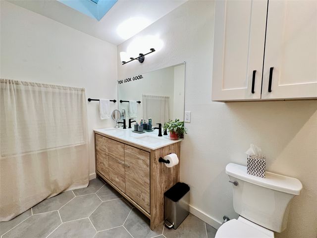 310 W 15th Street, Irving, TX 75060