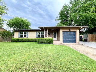 310 W 15th Street, Irving, TX 75060