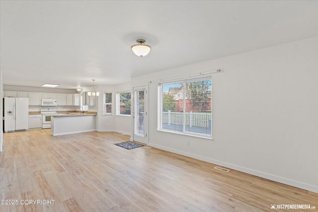 2101 Revere Circle, Anchorage, AK 99515