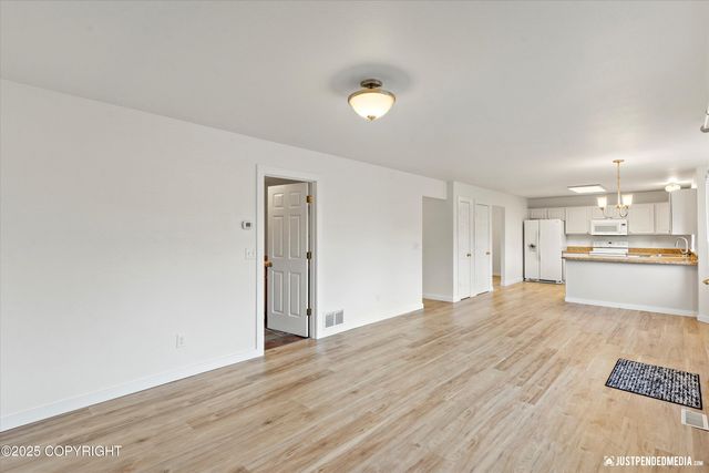 2101 Revere Circle, Anchorage, AK 99515