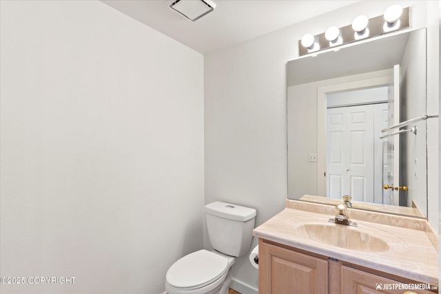 2101 Revere Circle, Anchorage, AK 99515