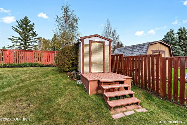 2101 Revere Circle, Anchorage, AK 99515