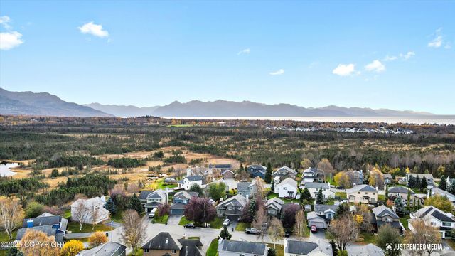 2101 Revere Circle, Anchorage, AK 99515