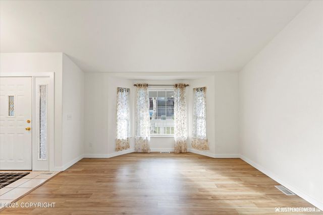 2101 Revere Circle, Anchorage, AK 99515