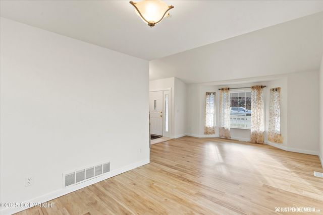 2101 Revere Circle, Anchorage, AK 99515