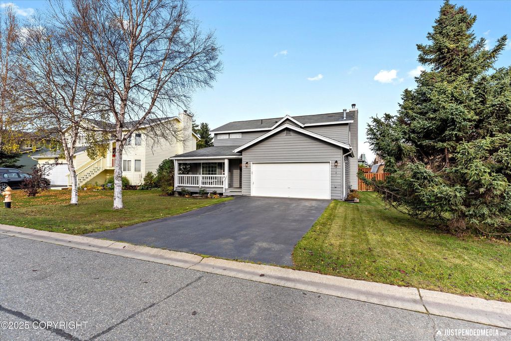 2101 Revere Circle, Anchorage, AK 99515