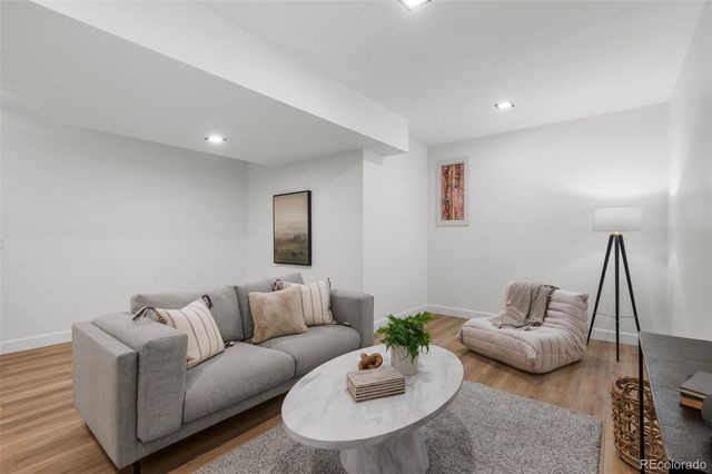 535 Josephine Street, Denver, CO 80206